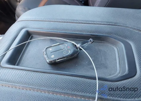 2021 GMC Sierra 1500 4Wd Short Box At4 z USA, uszkodzony, nr VIN 1GTU9EET0MZ324901